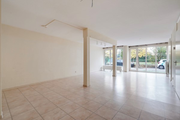 Medium property photo - Marga Klompéstraat 9, 2552 HL Den Haag